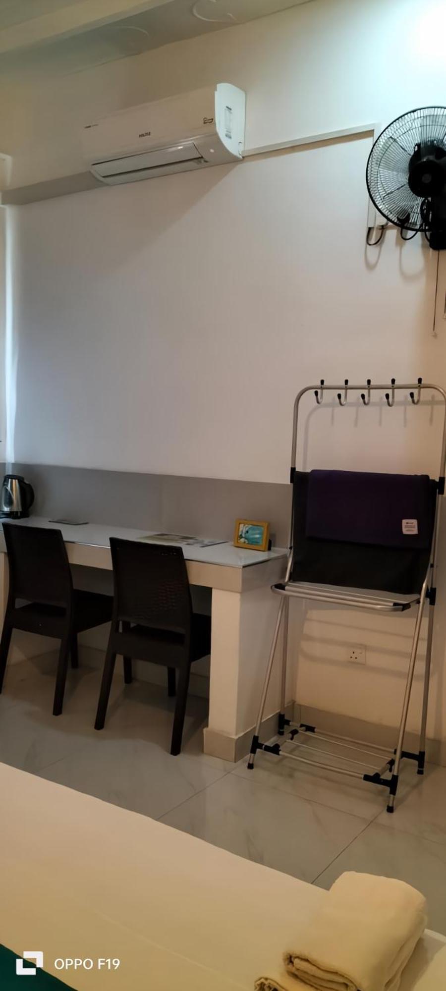 Ceylon Lodge - Airport Transit Hostel ネゴンボ エクステリア 写真