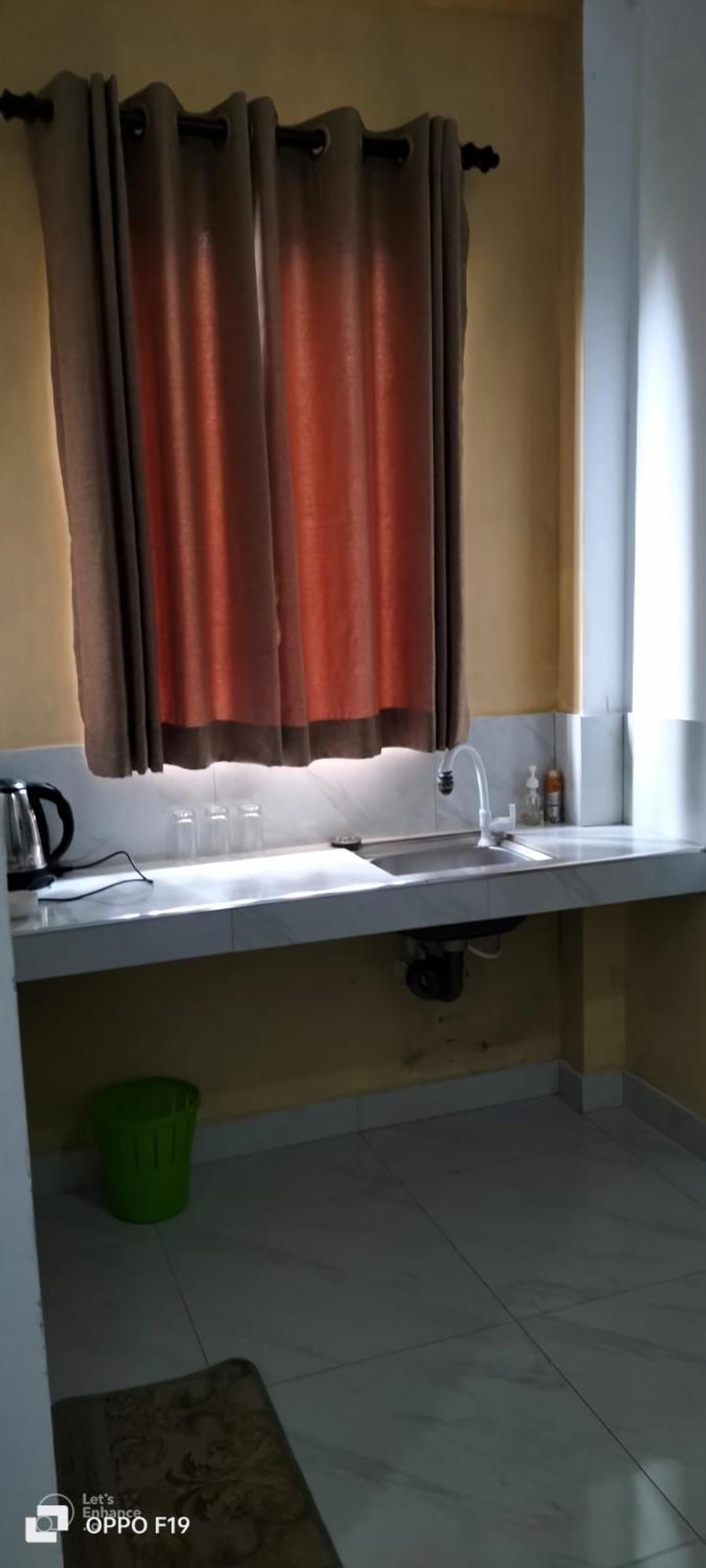 Ceylon Lodge - Airport Transit Hostel ネゴンボ エクステリア 写真